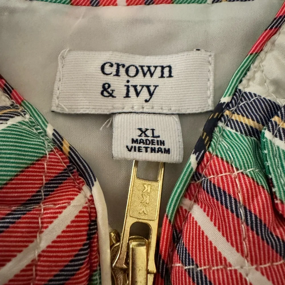 Crown & Ivy Plaid Women’s Vest Size XL - Picture 4 of 5